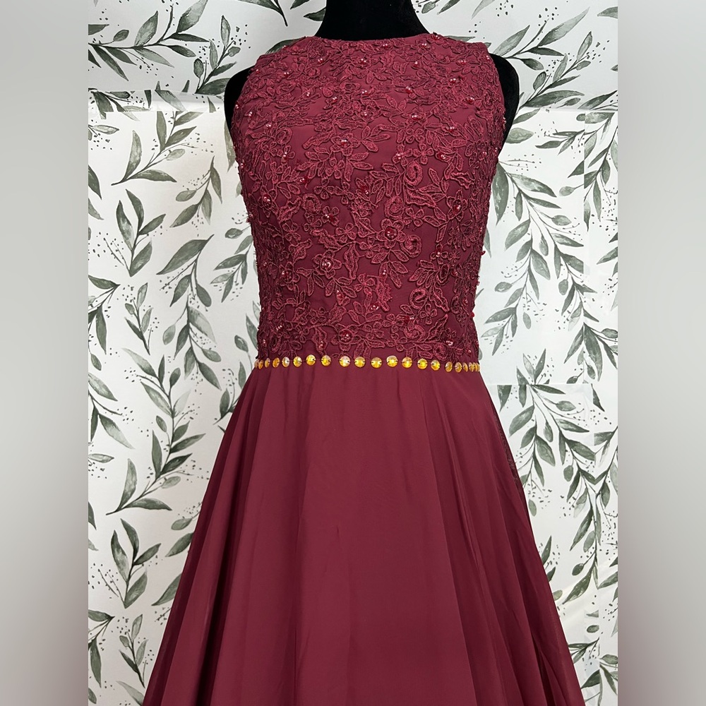 Burgundy Lace Bodice Evening Gown Flowing Chiffon Skirt Prom Cocktail Sz M NWT D - Picture 4 of 13